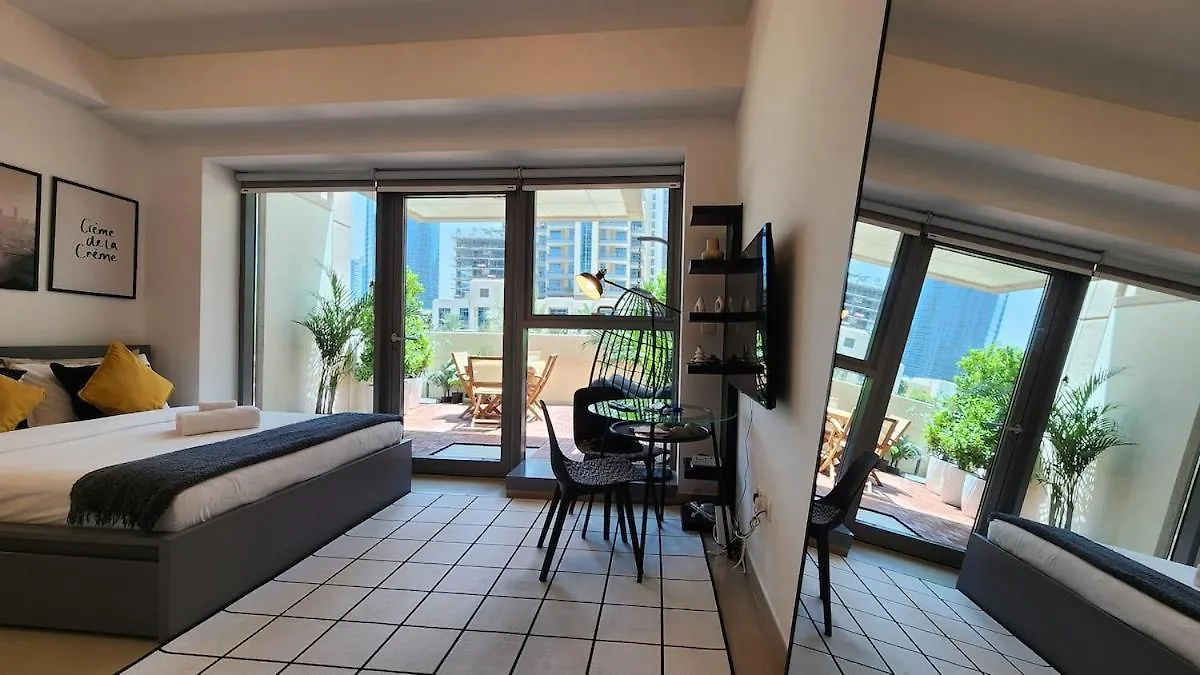 Downtown Sanctuary Studio - Burj Khalifa Dubai Apartment